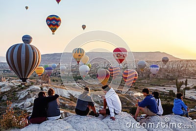 Moment of balloons landing wÄ±th people Editorial Stock Photo